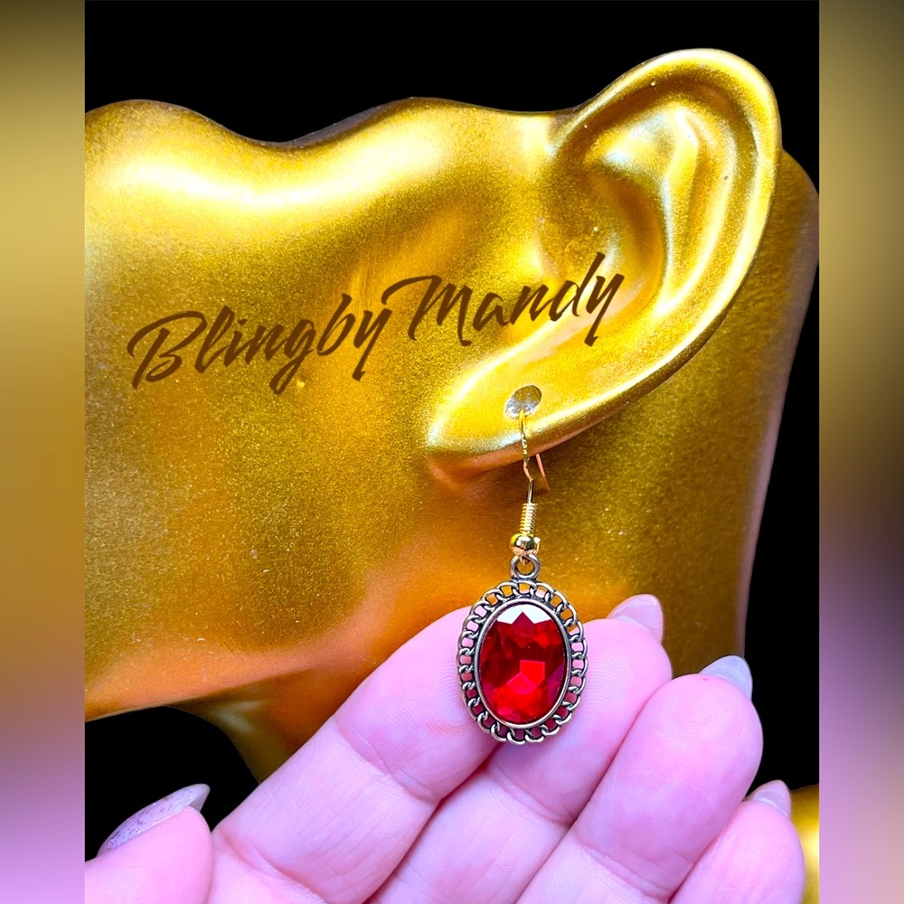 Pretty red dangle earrings